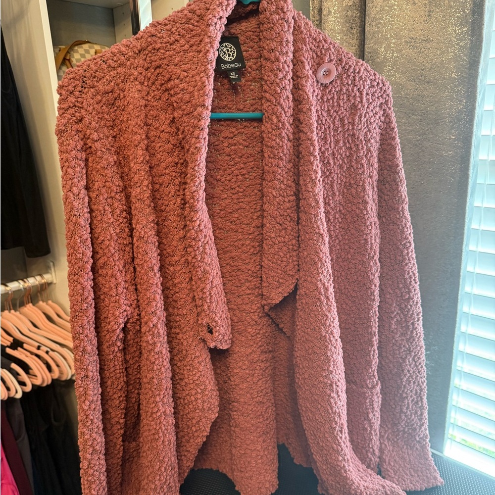 Bobeau Size small shrug sweater